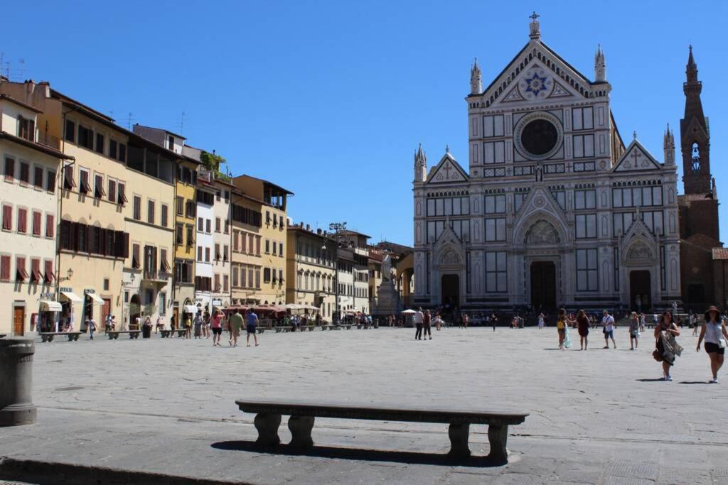 Art Apartment Santa Croce Suite Florence Exterior photo