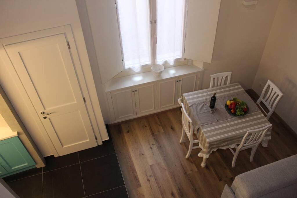 Art Apartment Santa Croce Suite Florence Exterior photo